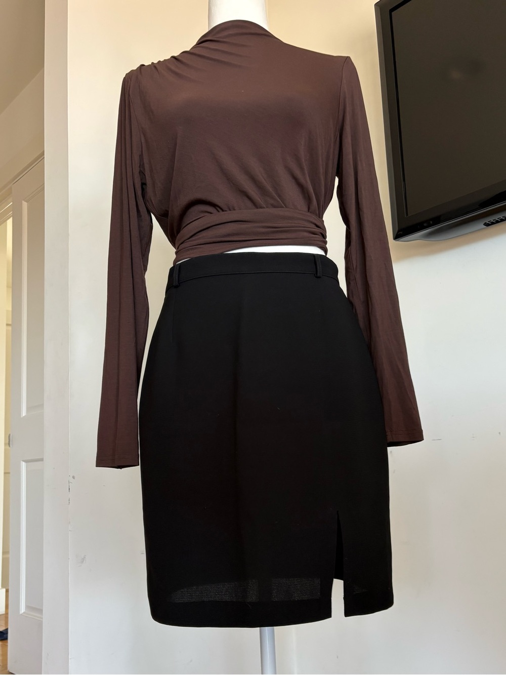 Vintage Aygün Collection Black Skirt Size 42 (US 6) Made in Turkey